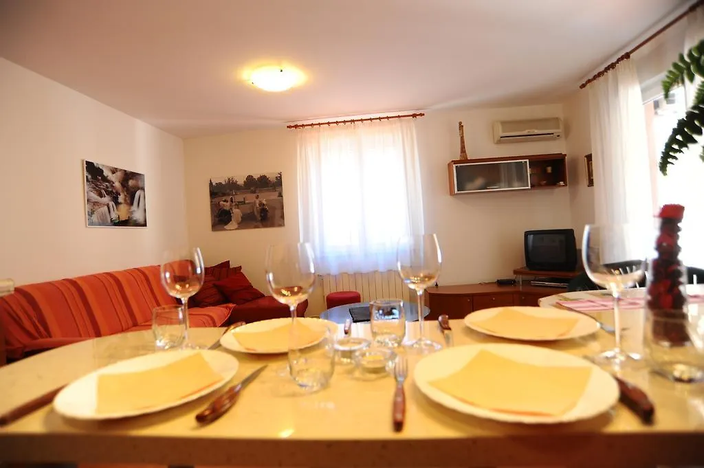 Apartment Noah Pula